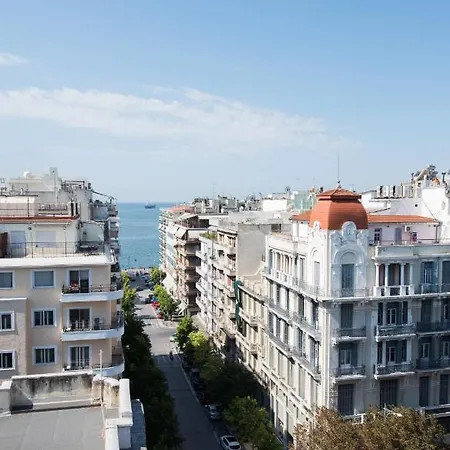 Daphne By Halu! : Downtown Family Penthouse Appartement